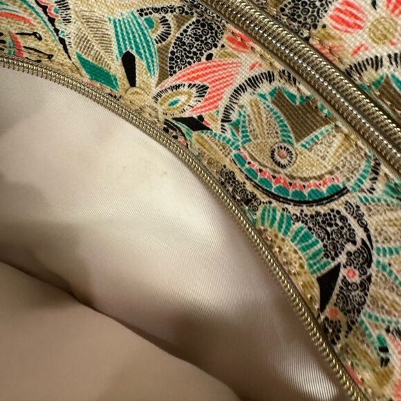 The Sak Roots  Crossbody Purse bag - Picture 7 of 8